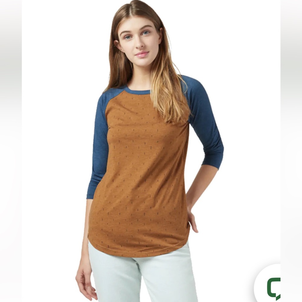 tentree Women's Two-Tone Raglan Long Sleeve Tee in Brown and Blue
